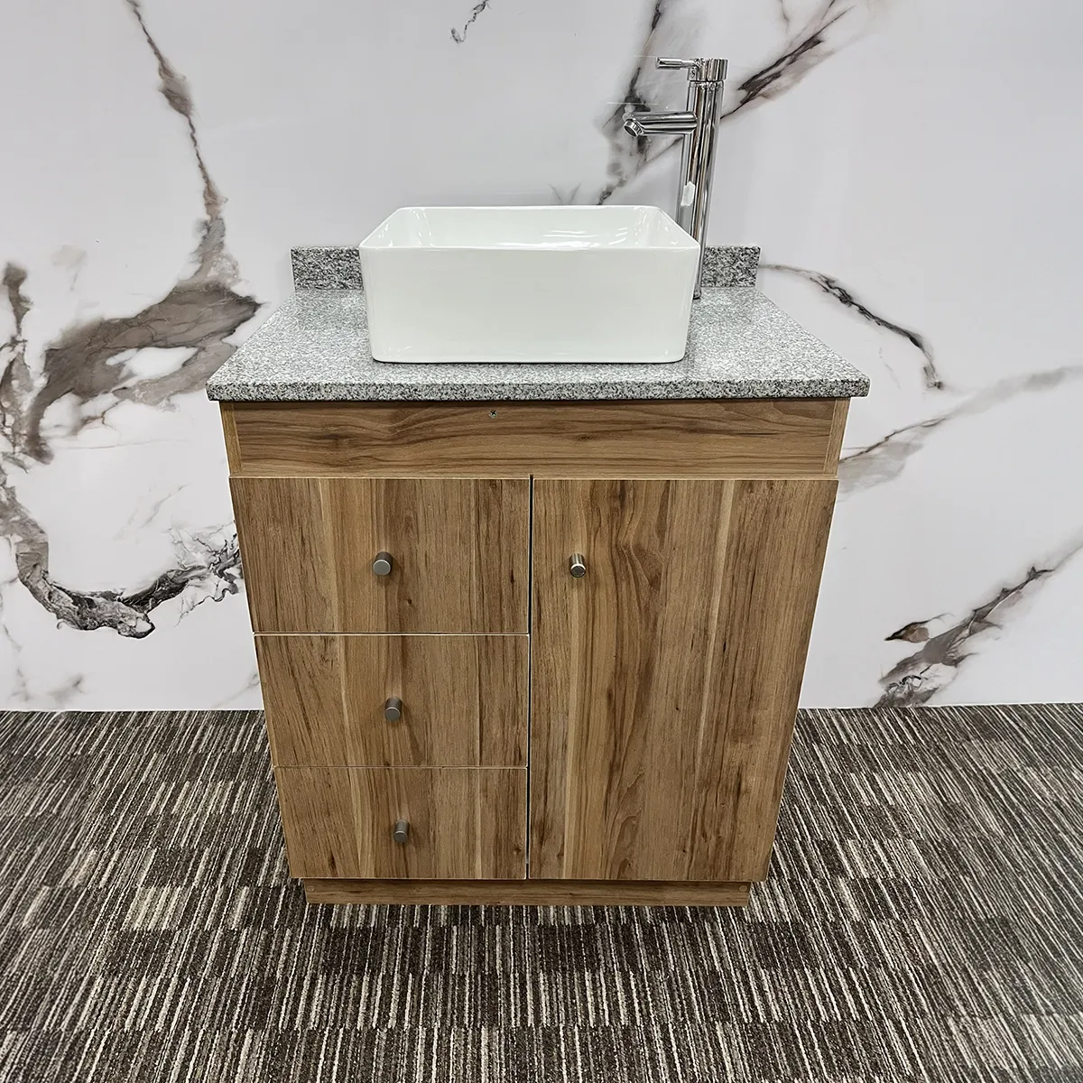 VANITORIO CUBET/CUARZO 3 CAJONES + GRIFERIA 70CM