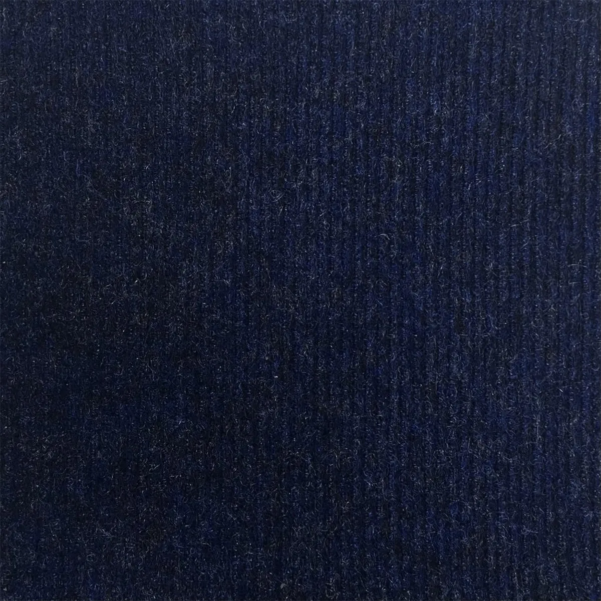 CUBREPISO SELECCIÓN 200GR AZUL MARINO